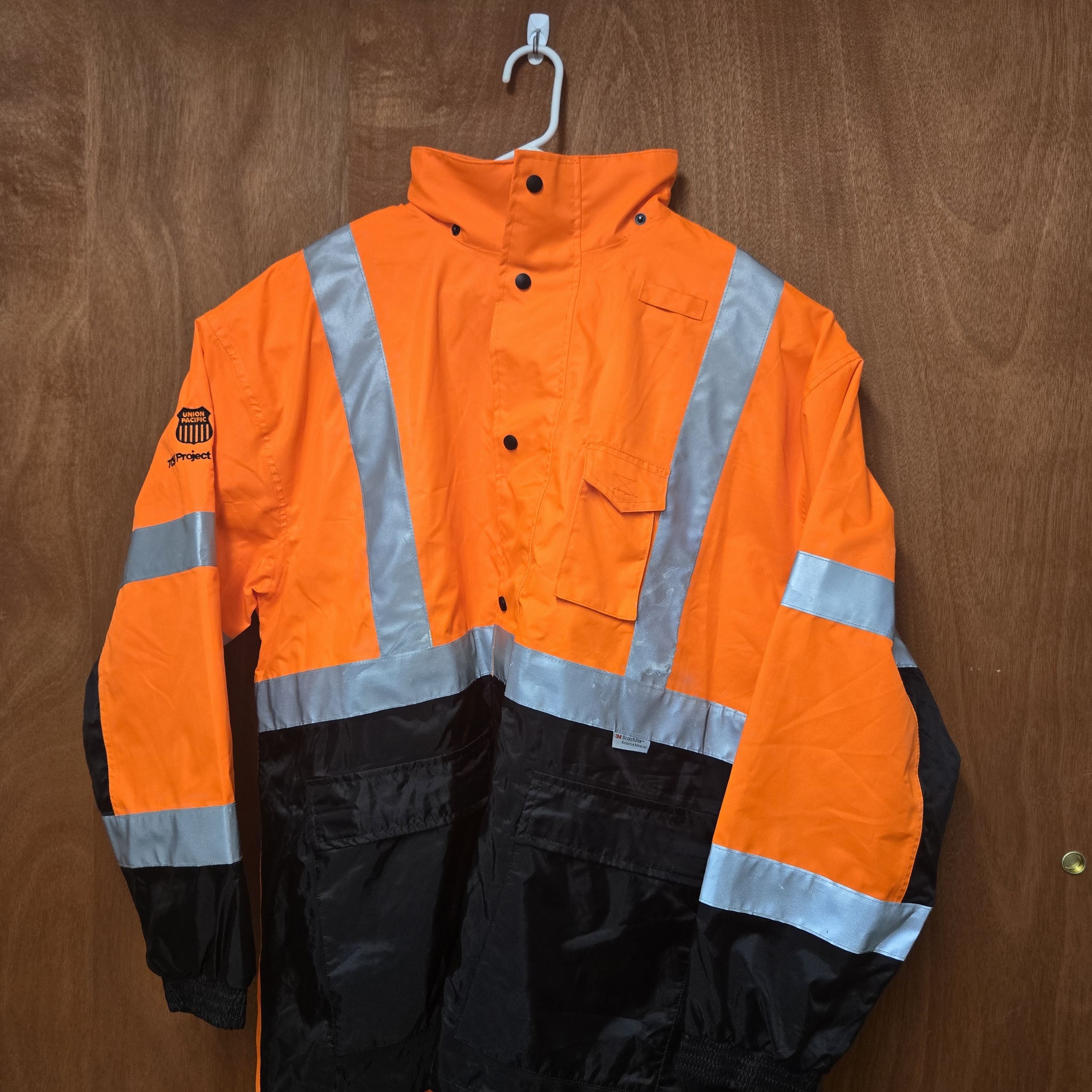 Nwot Union Pacific High-Visibility Orange And Black Work Jacket 2xl